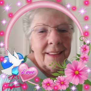 Meet your Posher, Lorraine